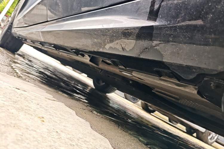 Used Geely Galaxy 8 2025 130km EM-i Flagship Edition Left Side Sill