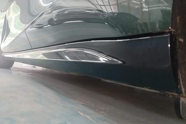 Used Geely Galaxy 8 2025 130km EM-P Starship Edition Left Side Sill