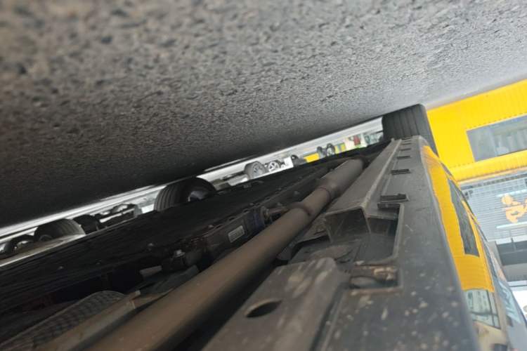 Used Geely Galaxy 8 2025 130km EM-i Prestige Edition Left Side Sill