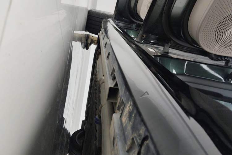 Used Geely Galaxy 8 2025 130km EM-P Starship Edition Left Side Sill