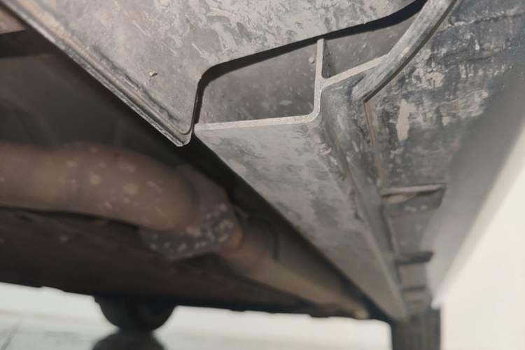Used Geely Galaxy 8 2025 130km EM-P Starship Edition Left Side Sill