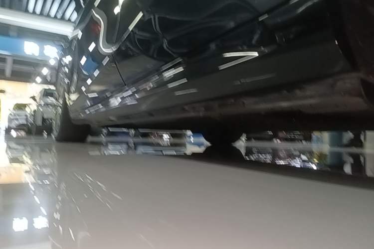 Used Geely Galaxy 8 2025 130km EM-P Starship Edition Left Side Sill
