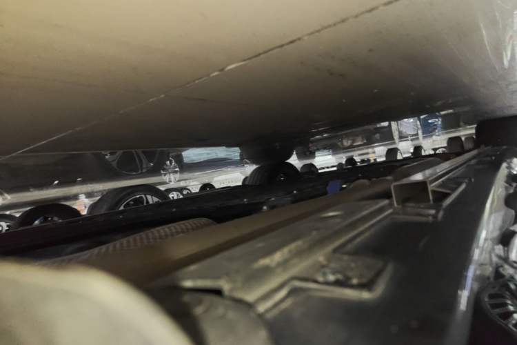 Used Geely Galaxy 8 2025 130km EM-P Starship Edition Left Side Sill