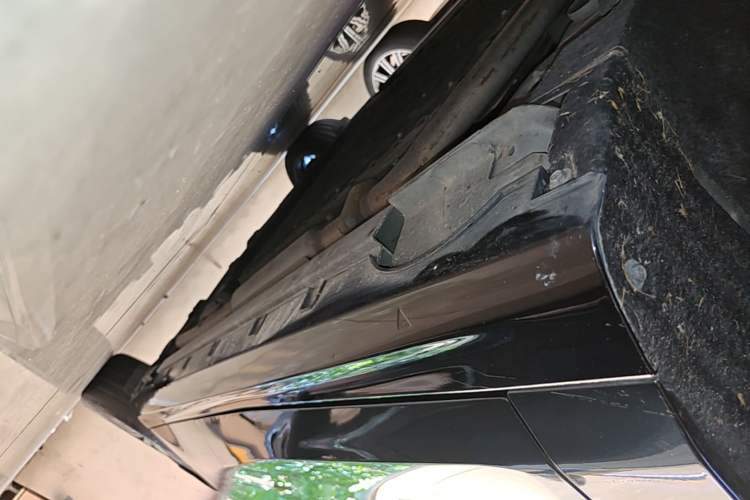 Used Geely Galaxy 8 2025 130km EM-P Starship Edition Left Side Sill