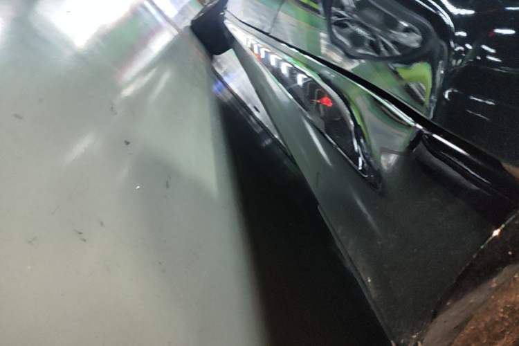 Used Geely Galaxy 8 2025 130km EM-i Deluxe Edition Left Side Sill