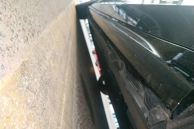 Used Geely Galaxy 8 2025 130km EM-P Starship Edition Left Side Sill