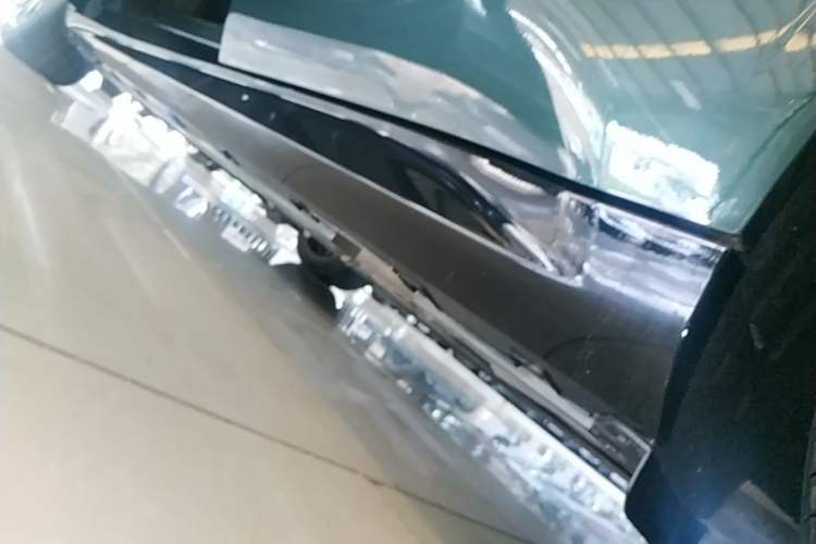 Used Geely Galaxy 8 2025 130km EM-P Starship Edition Left Side Sill