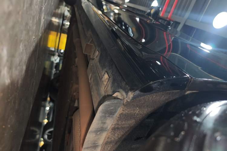 Used Geely Galaxy 8 2025 130km EM-P Starship Edition Left Side Sill