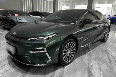 Used Geely Galaxy 8 2025 130km EM-i Flagship Edition