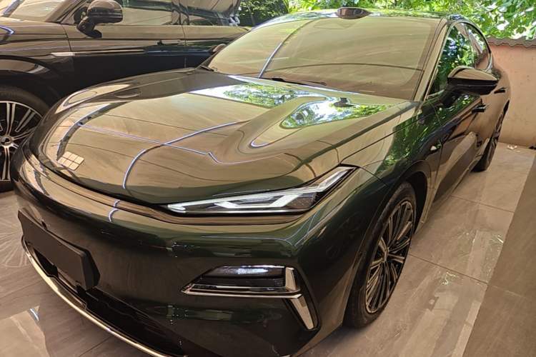 Used Geely Galaxy 8 2025 130km EM-P Starship Edition Guazi used car, China used car export, Used car for sale, Used  cars, Cheapest cars for sale