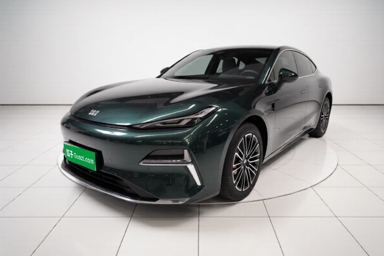 Geely Galaxy 8 2025 130km EM-i Deluxe Edition