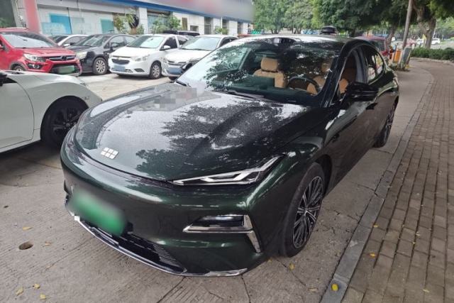 Used Geely Galaxy 8 2025 130km EM-P Starship Edition