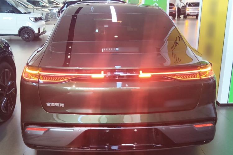 Used Geely Galaxy 8 2025 130km EM-P Starship Edition Rear