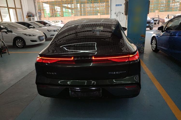 Used Geely Galaxy 8 2025 130km EM-P Starship Edition Rear