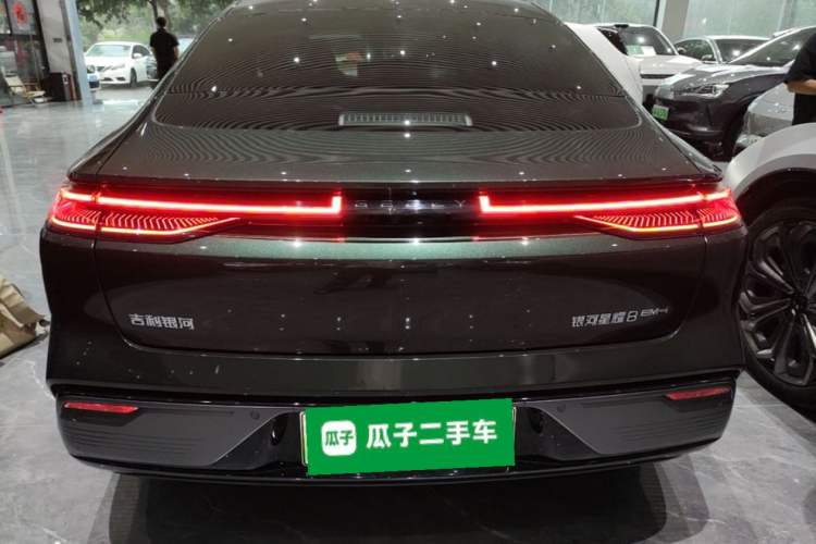 Used Geely Galaxy 8 2025 130km EM-i Flagship Edition Rear