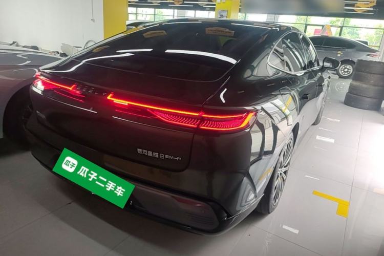 Used Geely Galaxy 8 2025 130km EM-P Starship Edition Rear Right 45 Deg