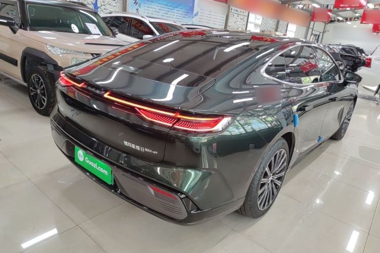Used Geely Galaxy 8 2025 130km EM-P Starship Edition Rear Right 45 Deg