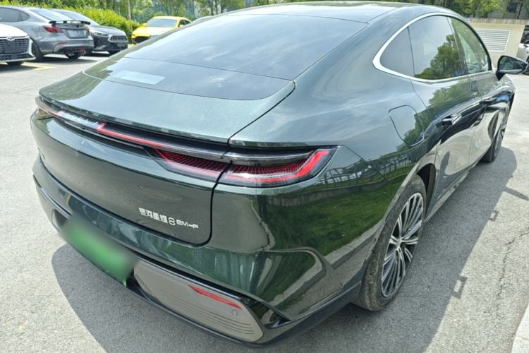 Used Geely Galaxy 8 2025 130km EM-P Starship Edition Rear Right 45 Deg
