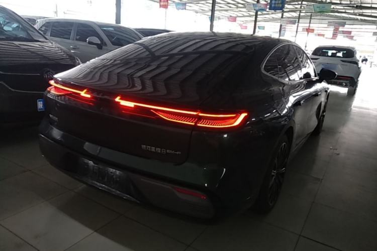Used Geely Galaxy 8 2025 130km EM-P Starship Edition Rear Right 45 Deg