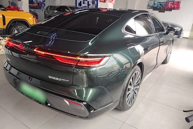 Used Geely Galaxy 8 2025 130km EM-P Starship Edition Rear Right 45 Deg