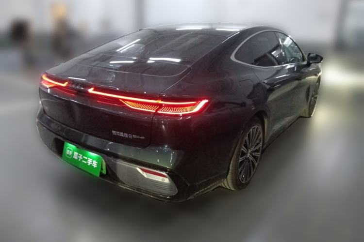 Used Geely Galaxy 8 2025 130km EM-P Starship Edition Rear Right 45 Deg