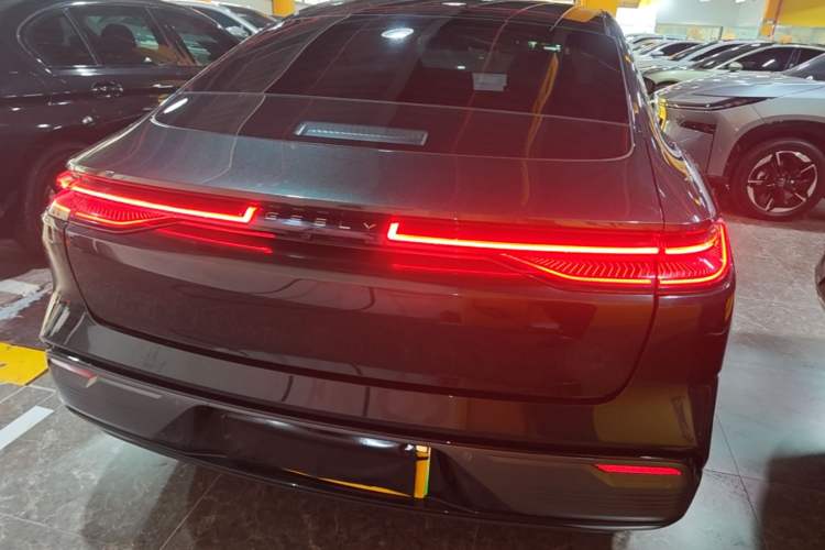 Used Geely Galaxy 8 2025 130km EM-P Starship Edition Rear
