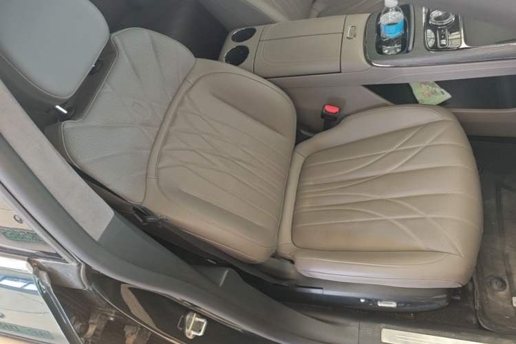 Used Geely Galaxy 8 2025 130km EM-P Starship Edition Right Front Seat