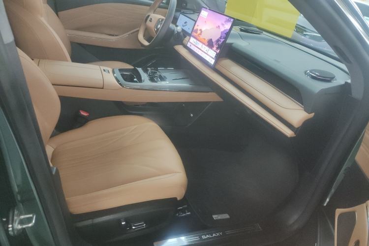 Used Geely Galaxy 8 2025 130km EM-P Starship Edition Right Front Seat