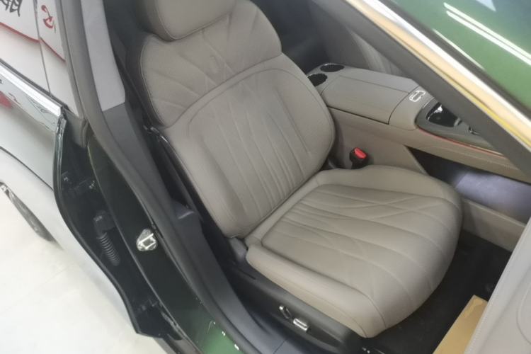 Used Geely Galaxy 8 2025 130km EM-P Starship Edition Right Front Seat
