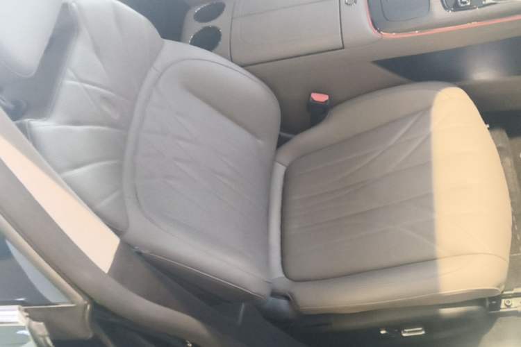 Used Geely Galaxy 8 2025 130km EM-P Starship Edition Right Front Seat