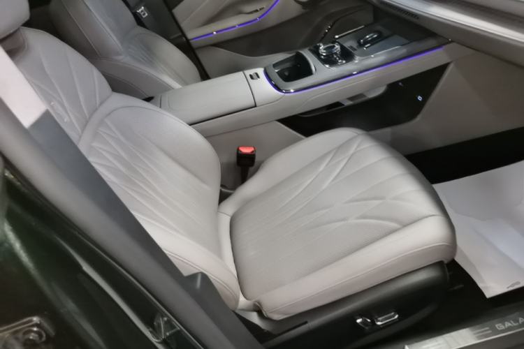 Used Geely Galaxy 8 2025 130km EM-P Starship Edition Right Front Seat