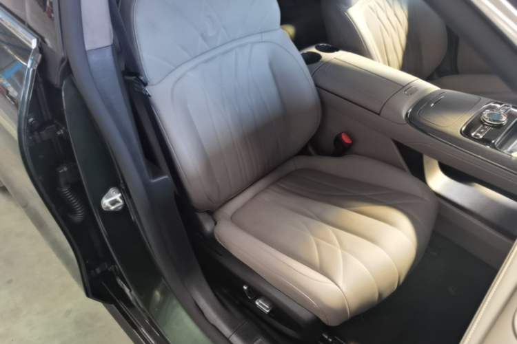 Used Geely Galaxy 8 2025 130km EM-P Starship Edition Right Front Seat