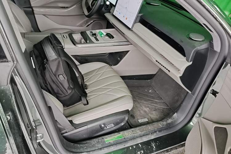 Used Geely Galaxy 8 2025 130km EM-P Starship Edition Right Front Seat