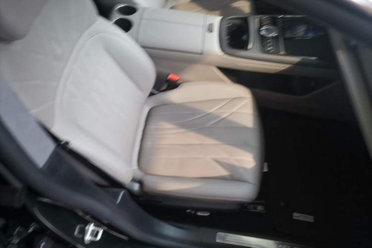 Used Geely Galaxy 8 2025 130km EM-P Starship Edition Right Front Seat