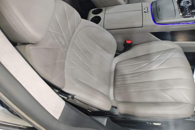 Used Geely Galaxy 8 2025 130km EM-P Starship Edition Right Front Seat