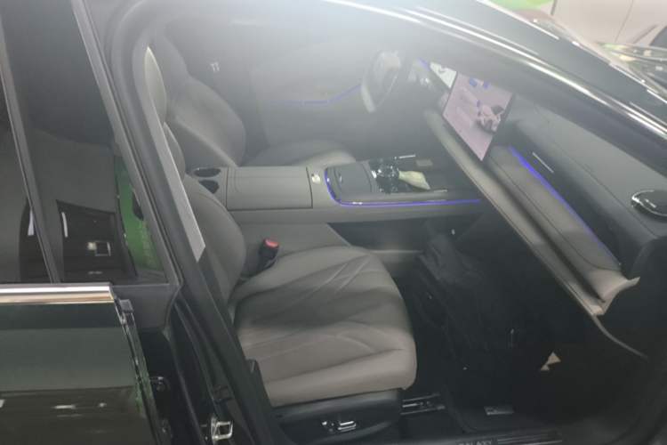 Used Geely Galaxy 8 2025 130km EM-P Starship Edition Right Front Seat