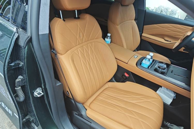 Used Geely Galaxy 8 2025 130km EM-P Starship Edition Right Front Seat