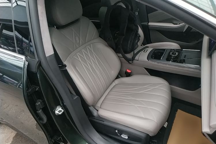 Used Geely Galaxy 8 2025 130km EM-P Starship Edition Right Front Seat