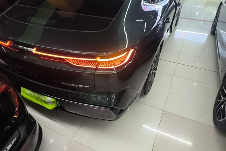 Used Geely Galaxy 8 2025 130km EM-P Starship Edition Right Rear Taillight