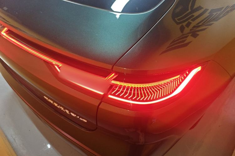 Used Geely Galaxy 8 2025 130km EM-P Starship Edition Right Rear Taillight