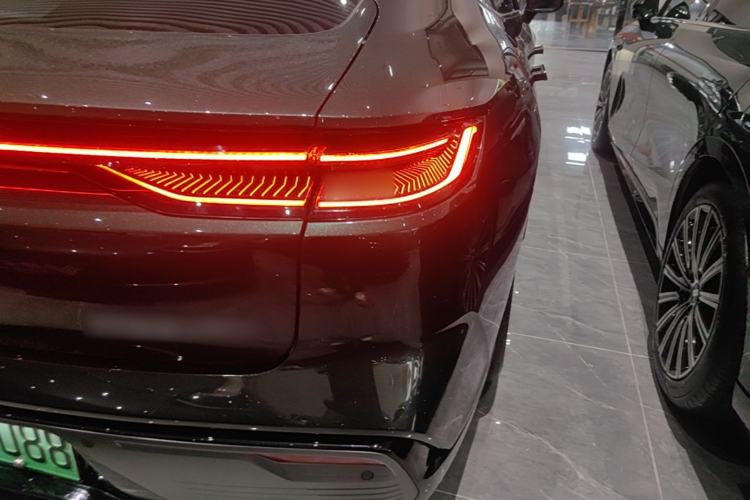 Used Geely Galaxy 8 2025 130km EM-i Deluxe Edition Right Rear Taillight