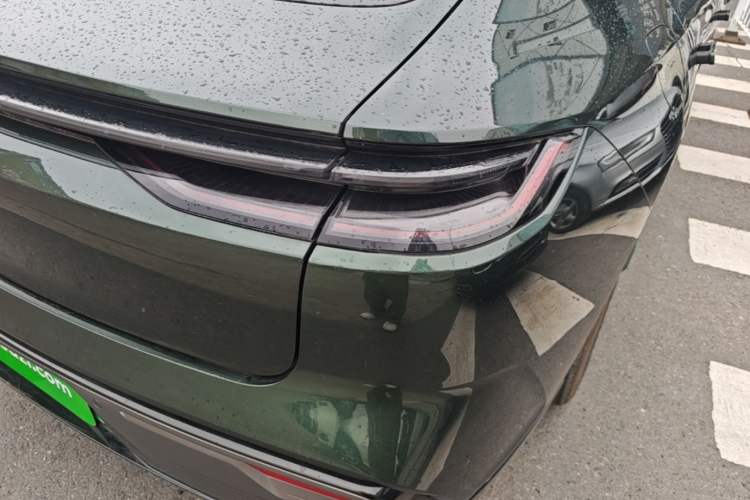 Used Geely Galaxy 8 2025 130km EM-i Prestige Edition Right Rear Taillight