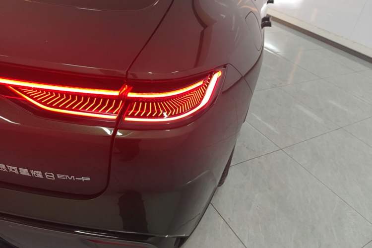 Used Geely Galaxy 8 2025 130km EM-P Starship Edition Right Rear Taillight