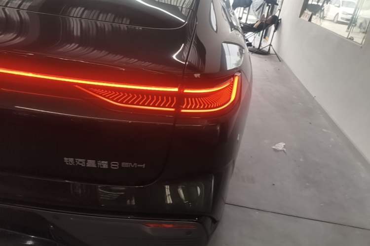 Used Geely Galaxy 8 2025 130km EM-i Deluxe Edition Right Rear Taillight