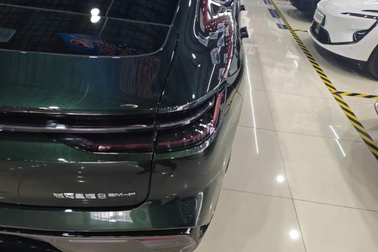Used Geely Galaxy 8 2025 130km EM-P Starship Edition Right Rear Taillight