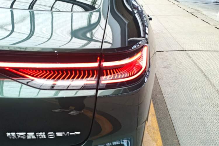 Used Geely Galaxy 8 2025 130km EM-P Starship Edition Right Rear Taillight