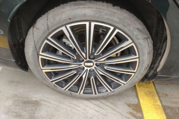 Used Geely Galaxy 8 2025 130km EM-P Starship Edition Right Rear Wheel Hub