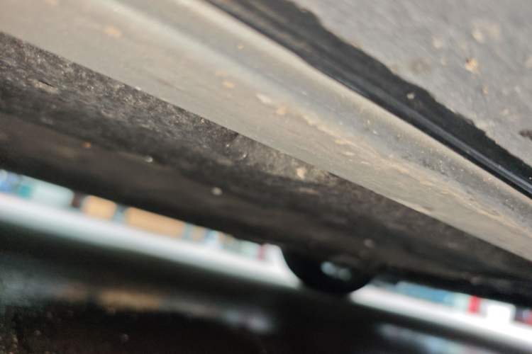 Used Geely Galaxy 8 2025 130km EM-P Starship Edition Right Side Sill