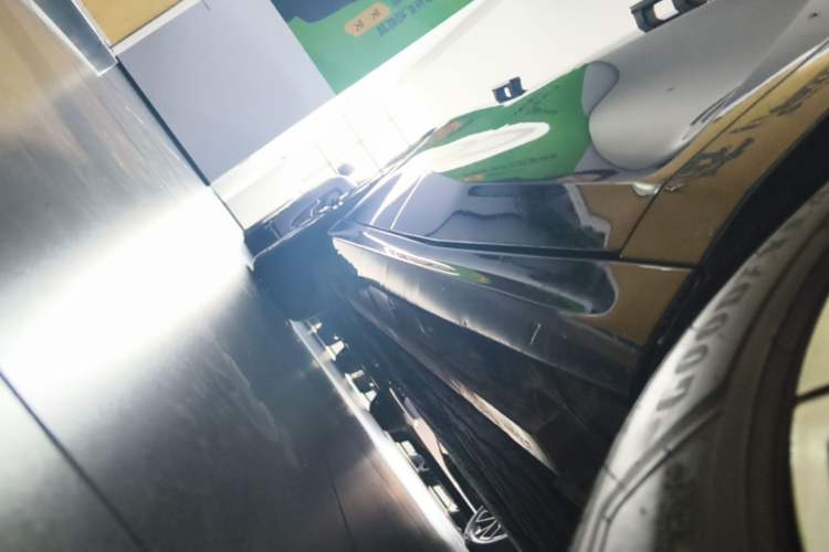 Used Geely Galaxy 8 2025 130km EM-P Starship Edition Right Side Sill