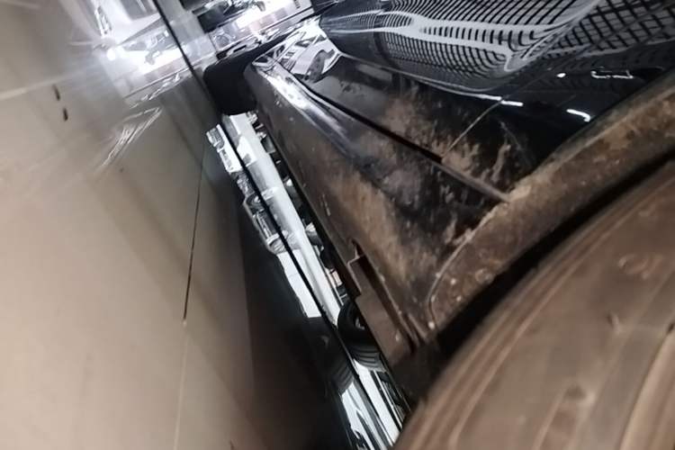 Used Geely Galaxy 8 2025 130km EM-P Starship Edition Right Side Sill